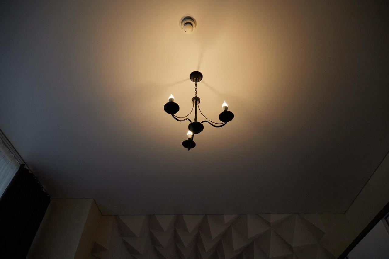 Hotel Lord Batoumi Extérieur photo