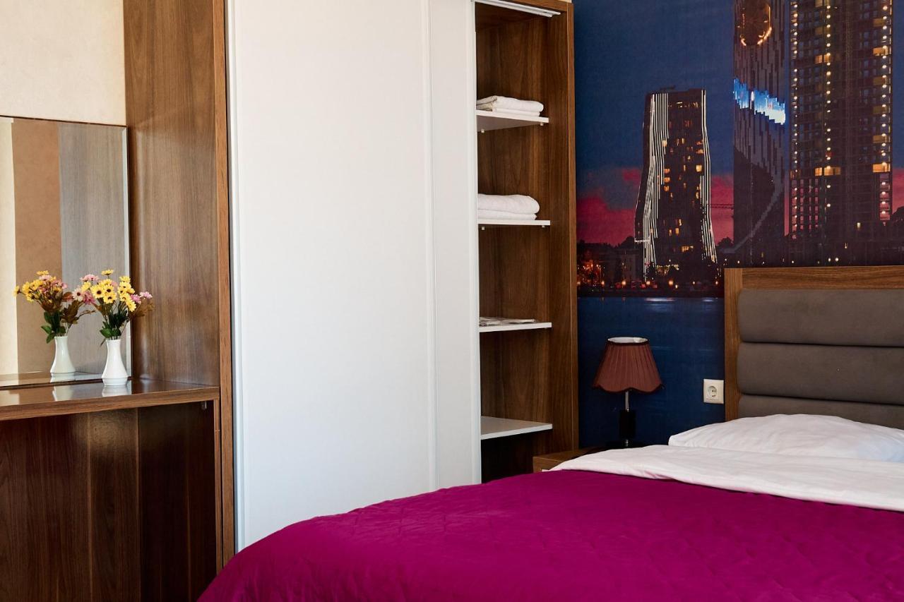 Hotel Lord Batoumi Extérieur photo